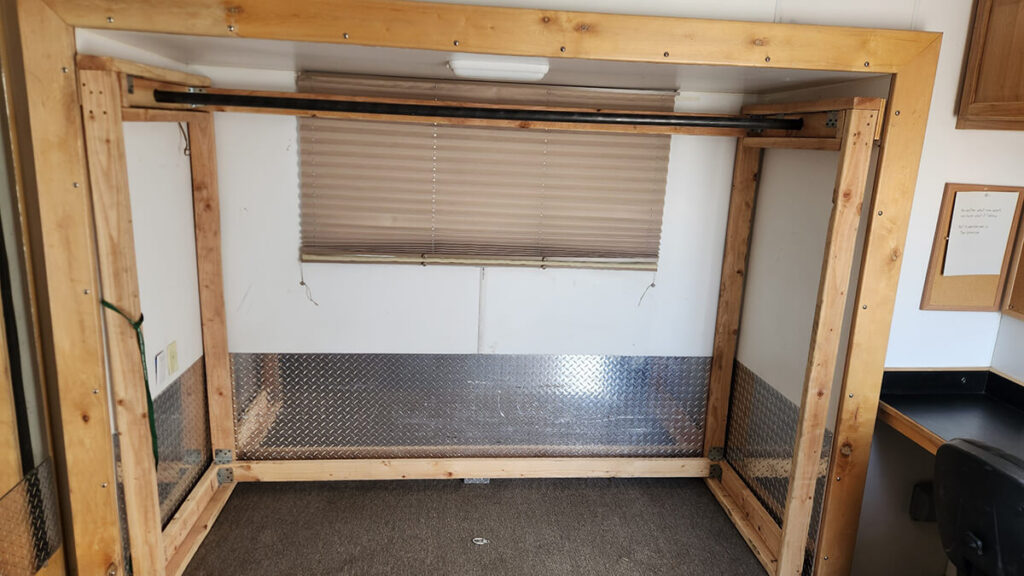 Combo Vanities Trailer 2